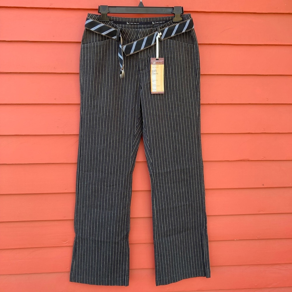 NWT Women’s LEE One True Fit Stretch Black with Belt Soft Flare Size 6M Pants